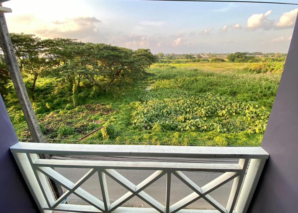 Thungtawan Hotel Nakhon Si Thammarat Exteriör bild