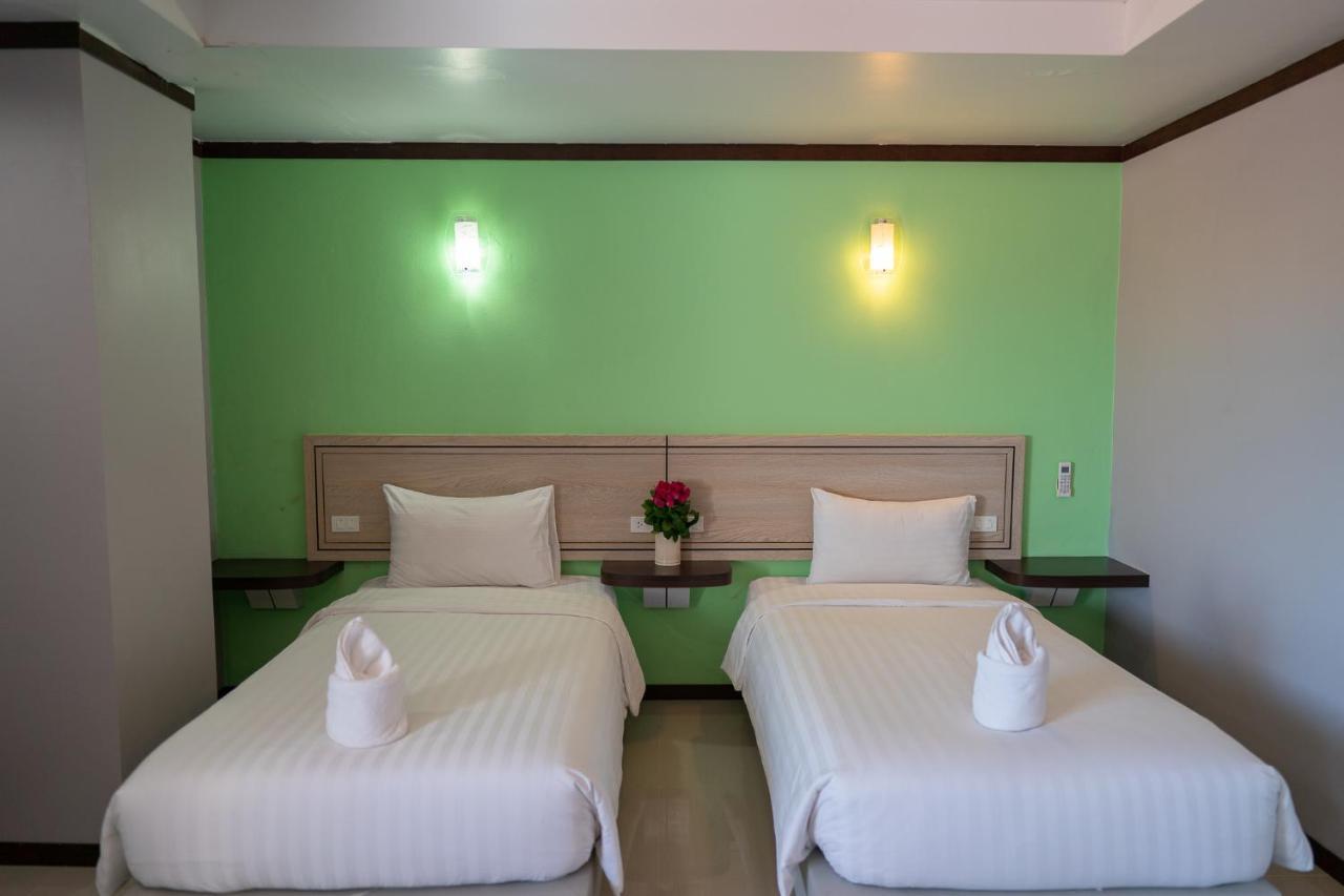 Thungtawan Hotel Nakhon Si Thammarat Exteriör bild